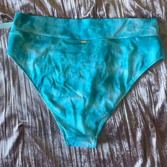 V Crossover High Waist Bikini Bottom - XXL Blue Tie Dye - Picture 2 of 4